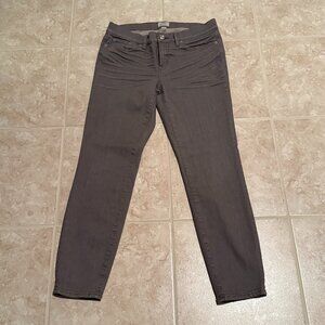 JCrew | 9" Mid-rise Toothpick Jean | Distressed Gray | Size 29